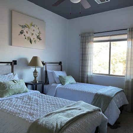 Lakeland Casita In Point Venture Optional Golf Cart Lago Vista Esterno foto
