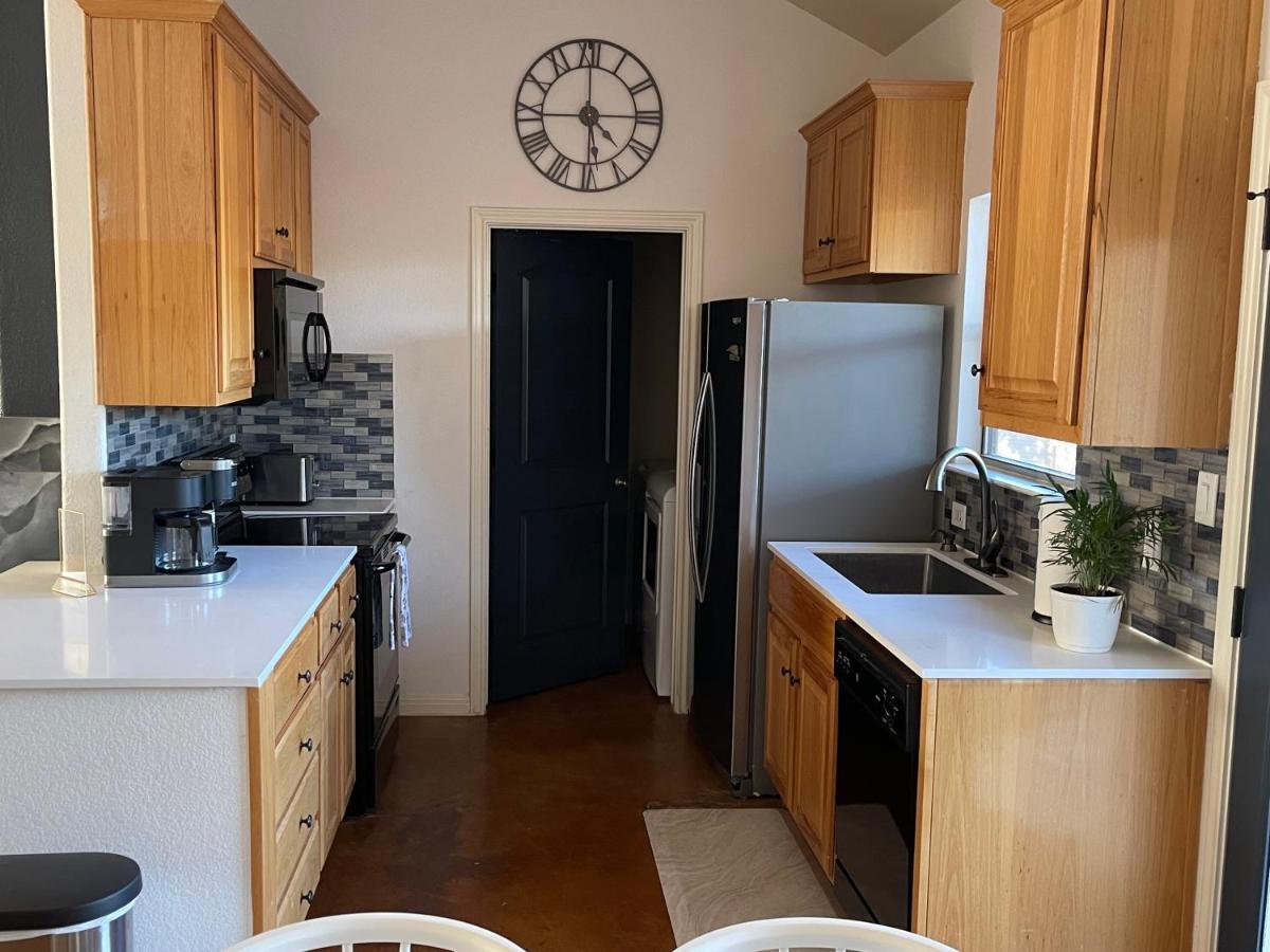 Lakeland Casita In Point Venture Optional Golf Cart Lago Vista Esterno foto
